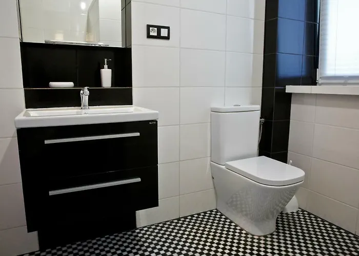 Wichrowe Wzgorze Feriegård *